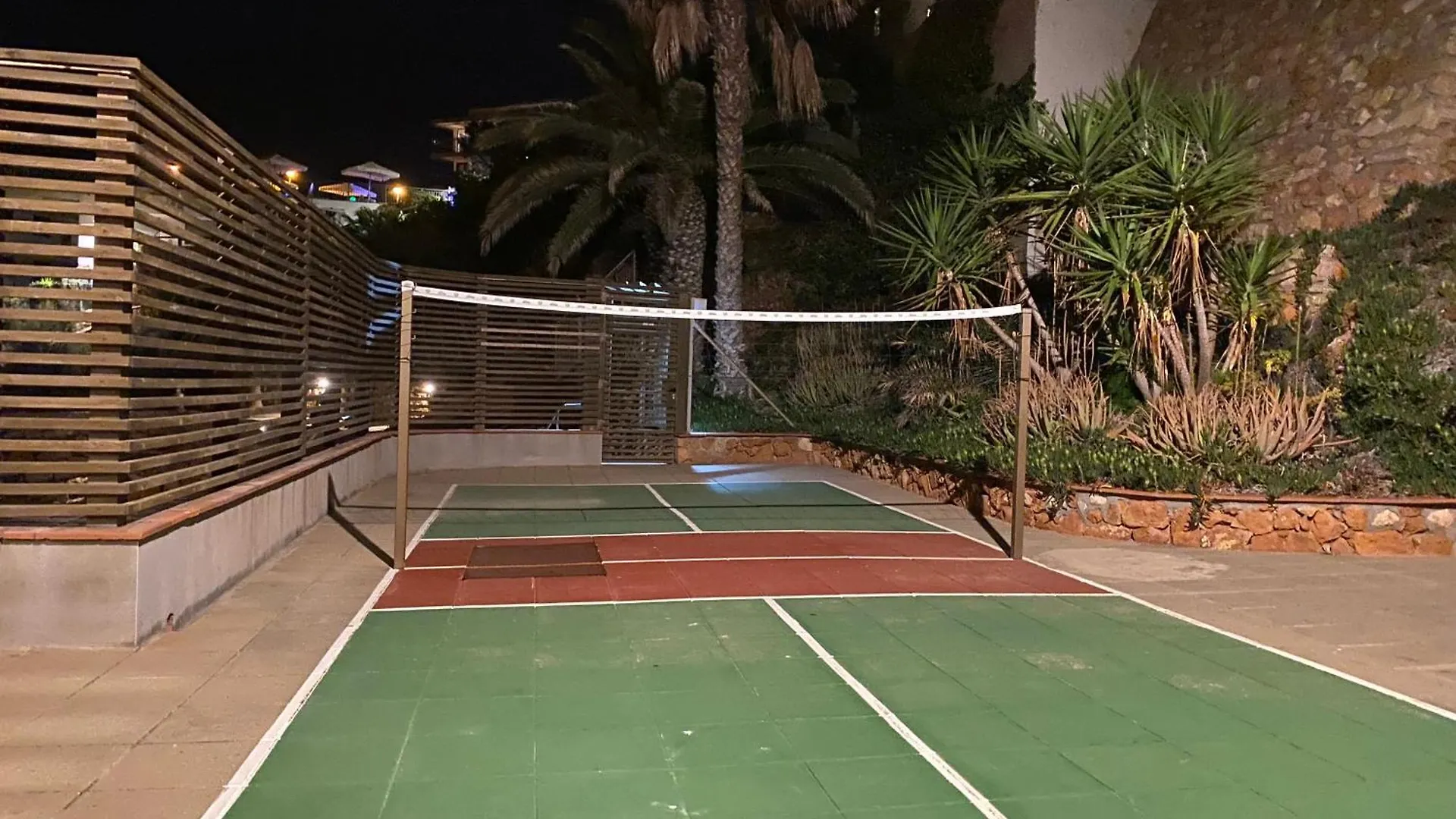 Tarracohomes-Apartamento En Salou Con Vistas Al Mar Y Ac Apartment