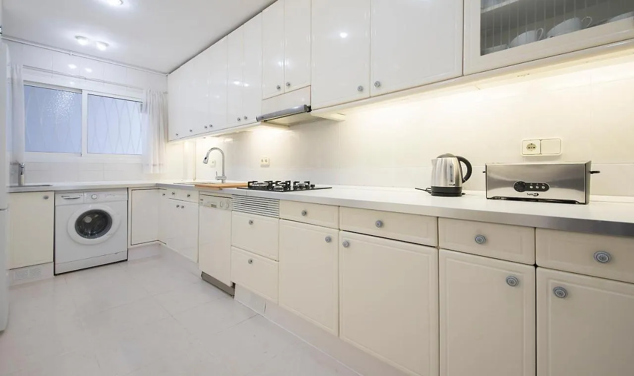 Tarracohomes-Apartamento En Salou Con Vistas Al Mar Y Ac 0*,