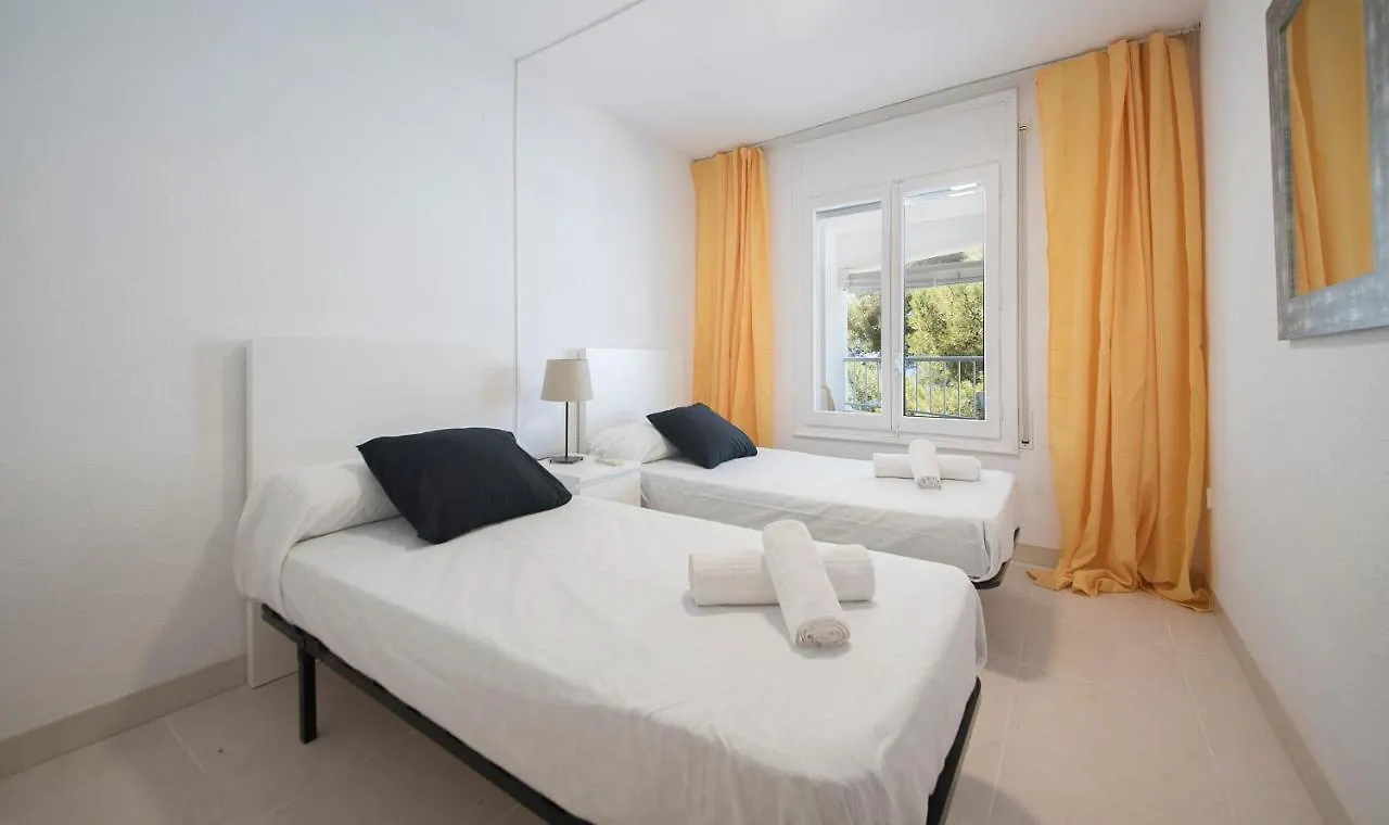 Tarracohomes-Apartamento En Salou Con Vistas Al Mar Y Ac 0*,  Spain